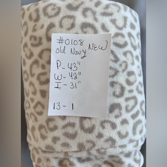 Old Navy Women's One‎ Piece Hooded Beige Leopard Print Soft Flannel Size XL Tall - Picture 12 of 12